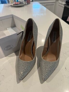 Steve Madden Silver Rhinestone Pointed-Toe Heels